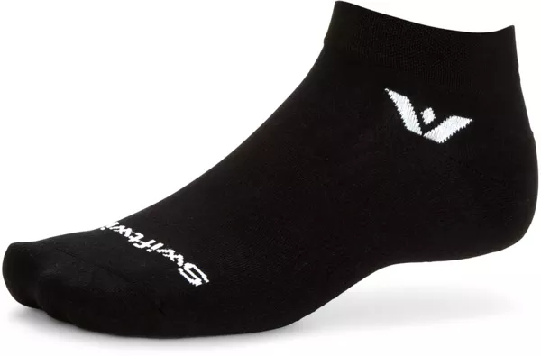 Swiftwick Aspire Ankle Socks